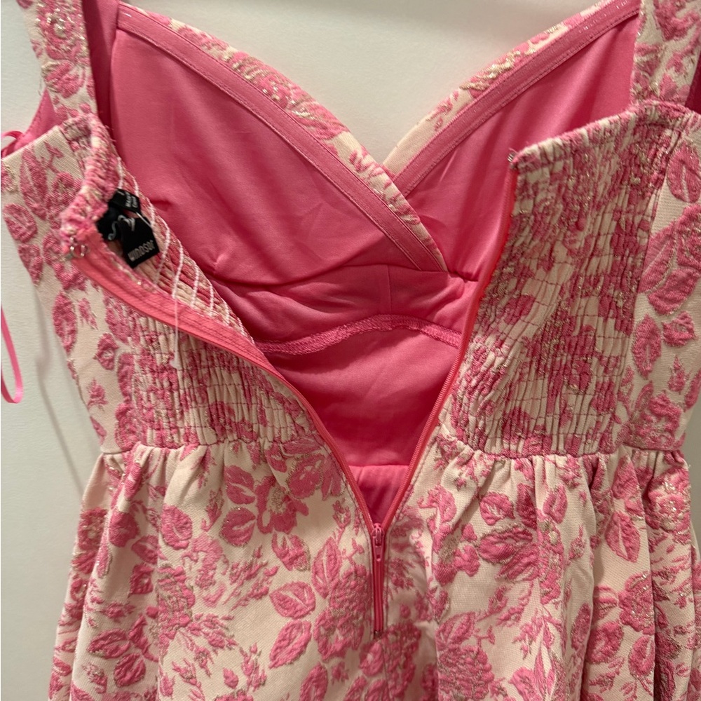 Windsor Pink and Cream Floral Dress - Picture 10 of 10